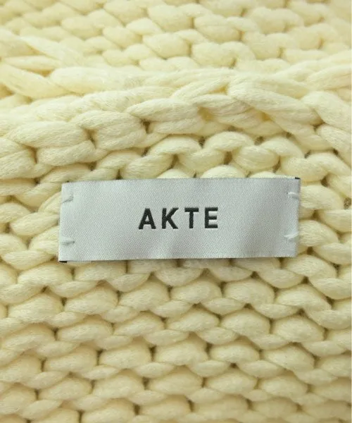 AKTE Cardigans