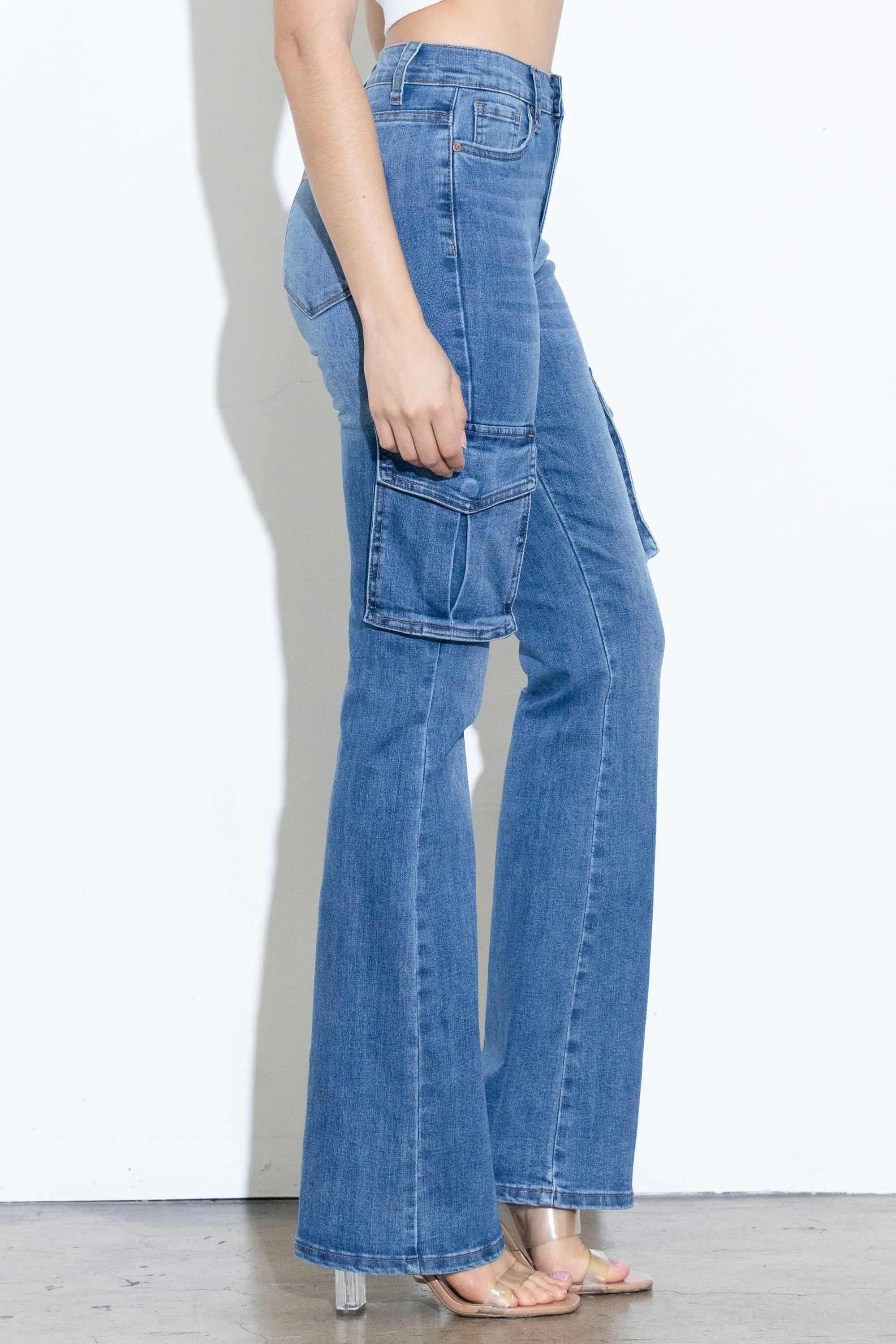 Cargo Pockets Bootcut Jeans