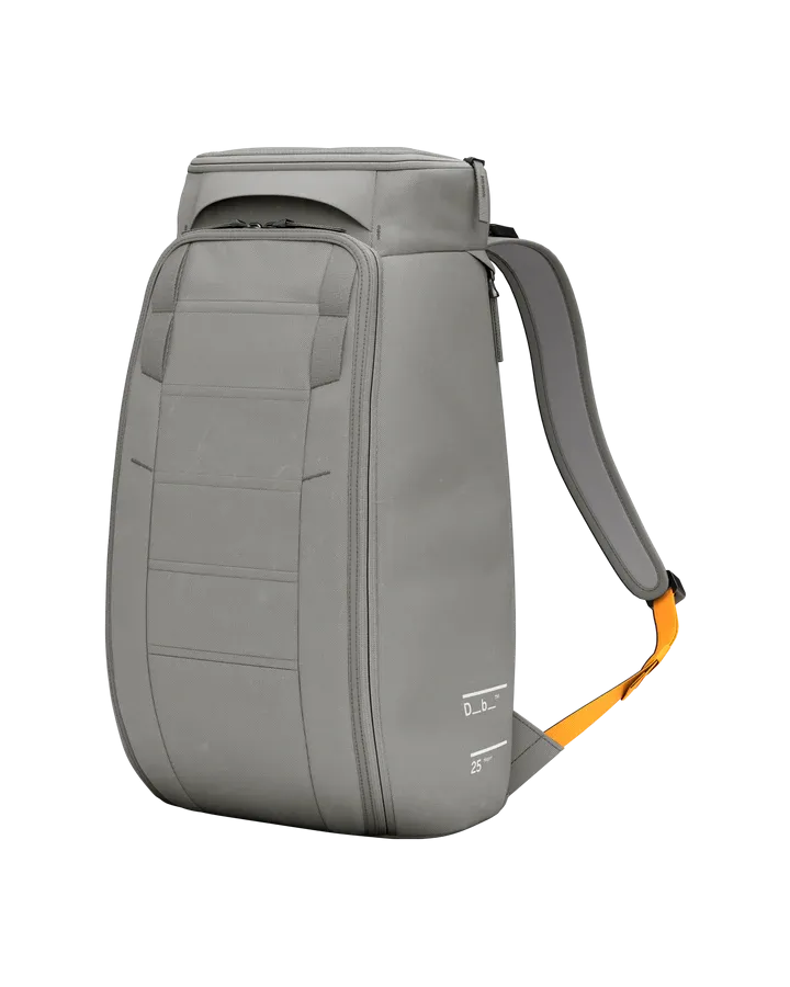 DB Hugger 25L