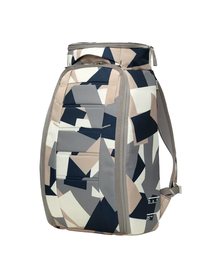 DB Hugger 25L