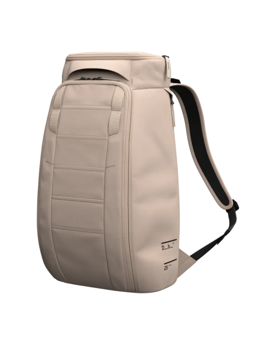 DB Hugger 25L