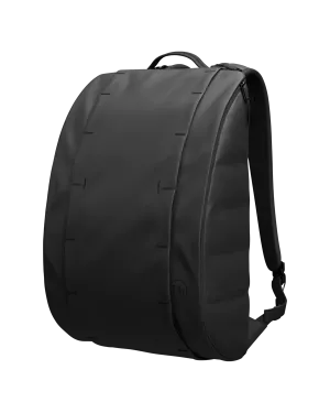 DB The Hugger Base Backpack 15L / The Vinge side-acces