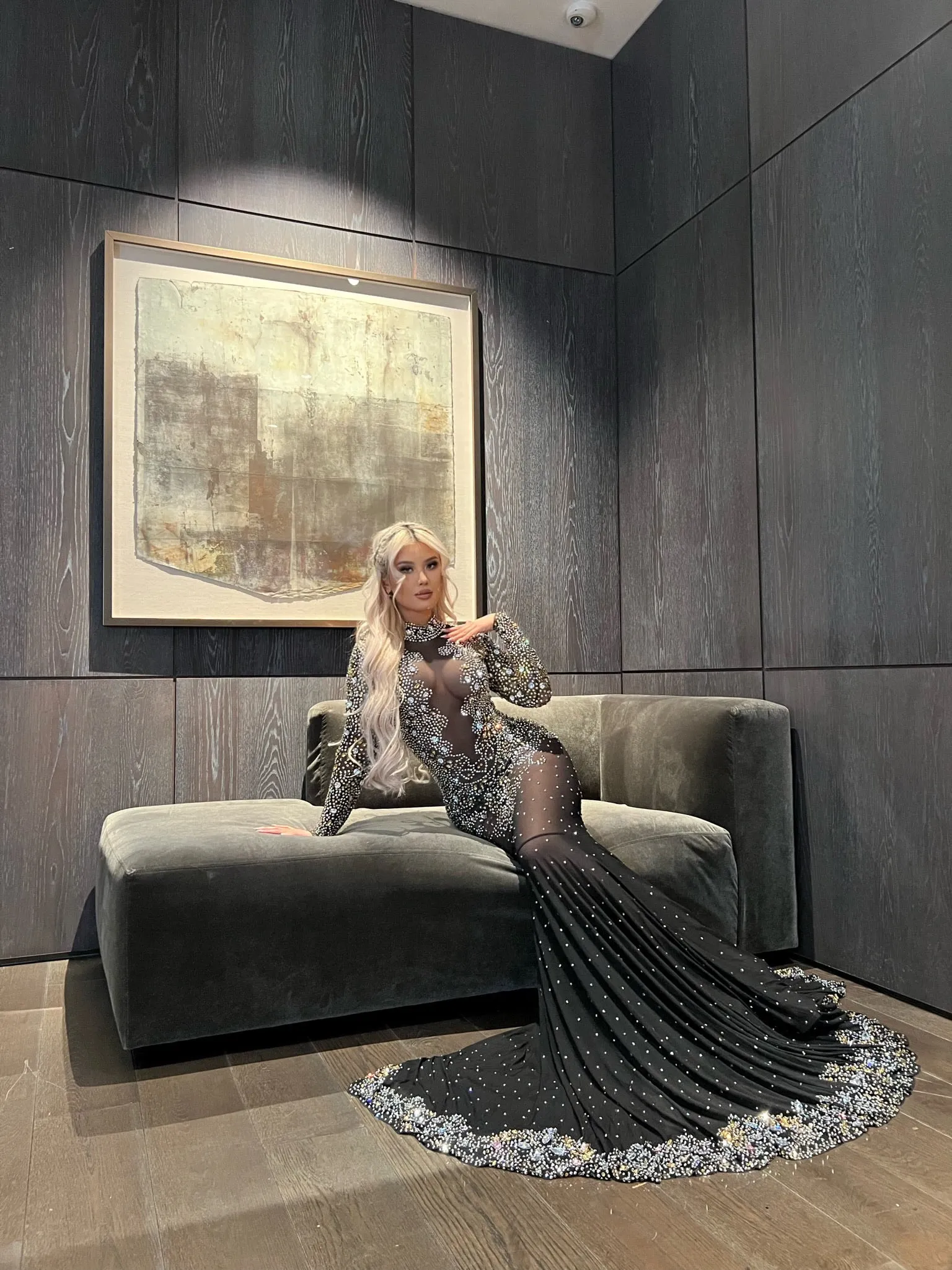 Glist Gown