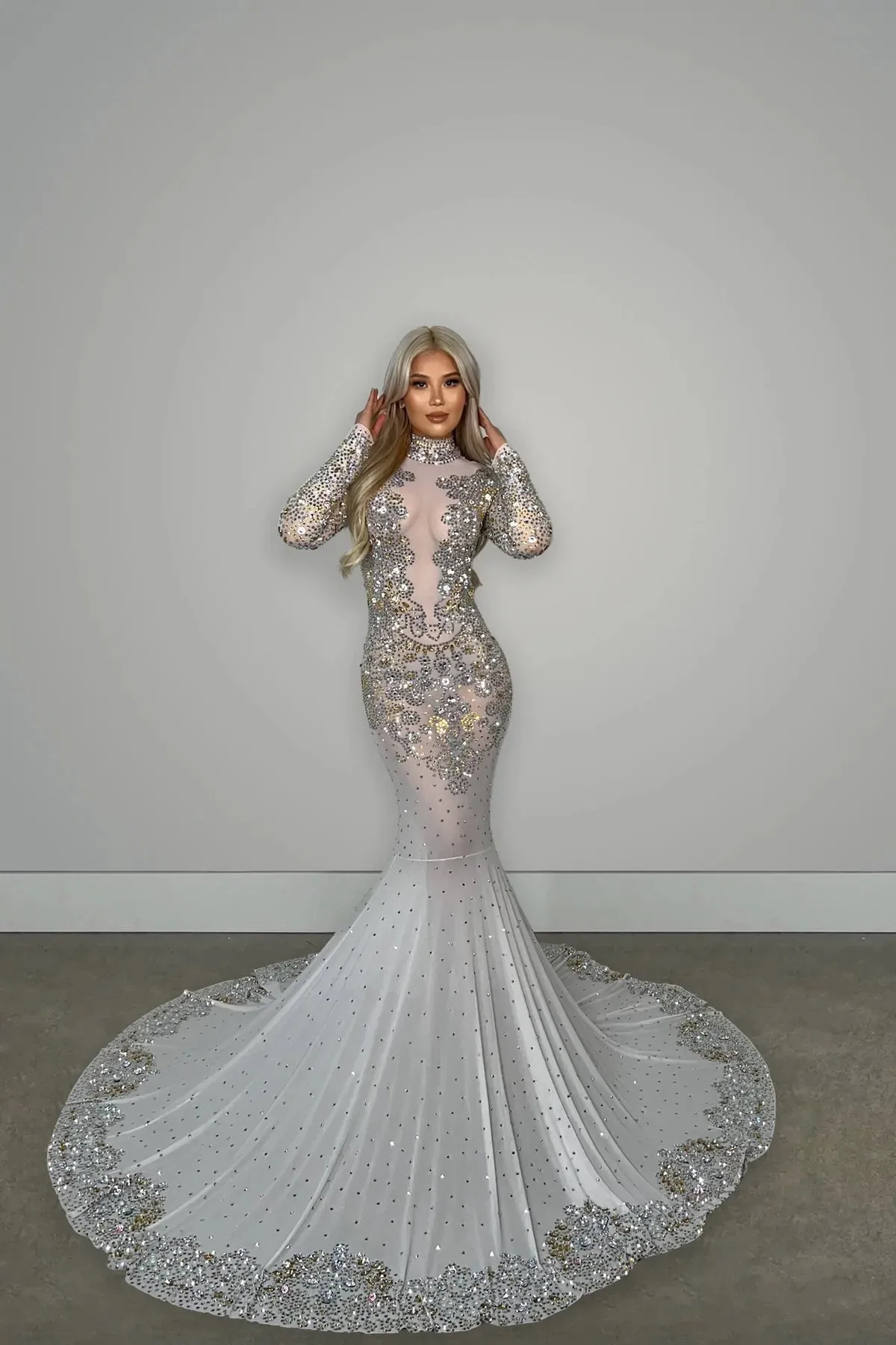 Glist Gown