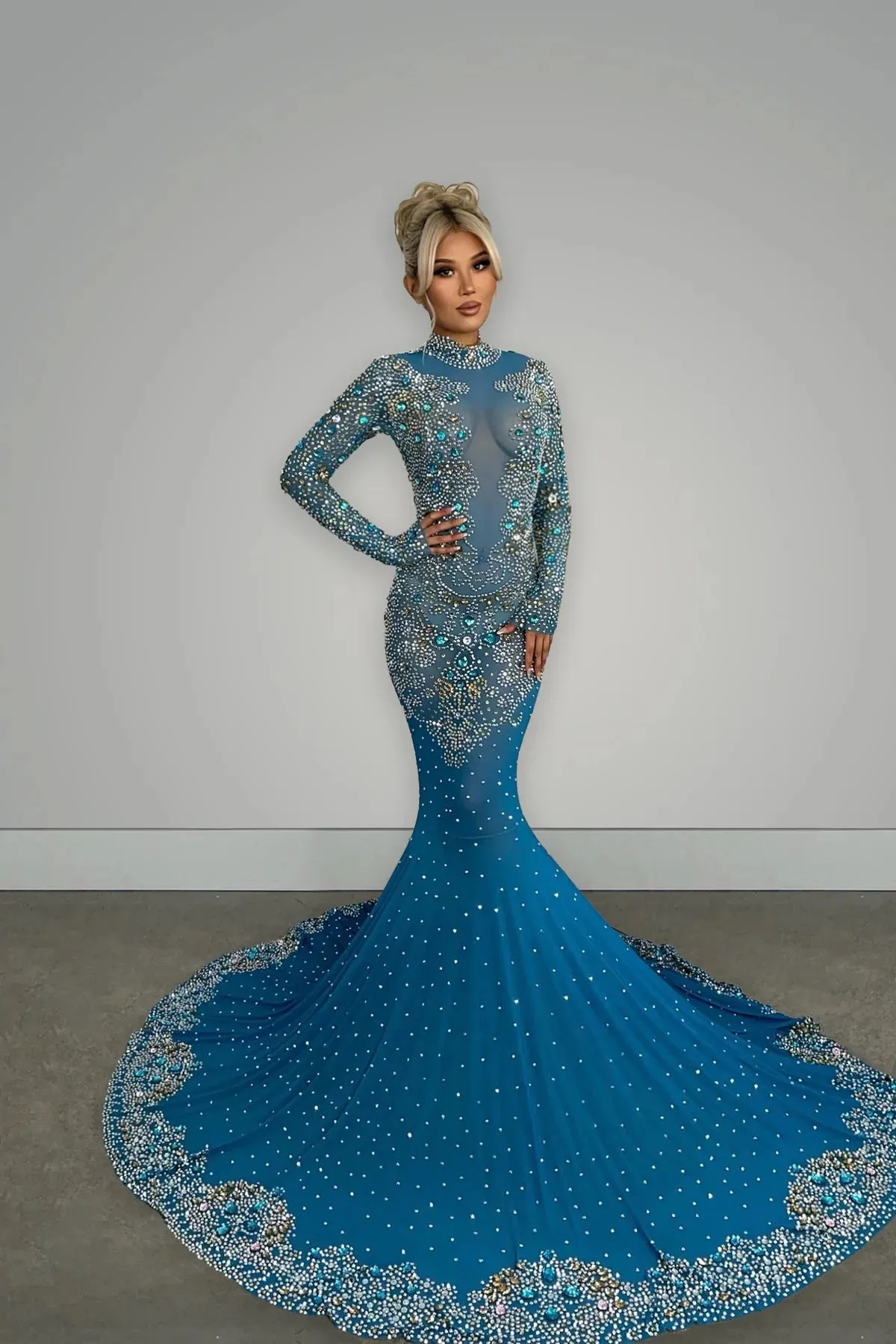 Glist Gown