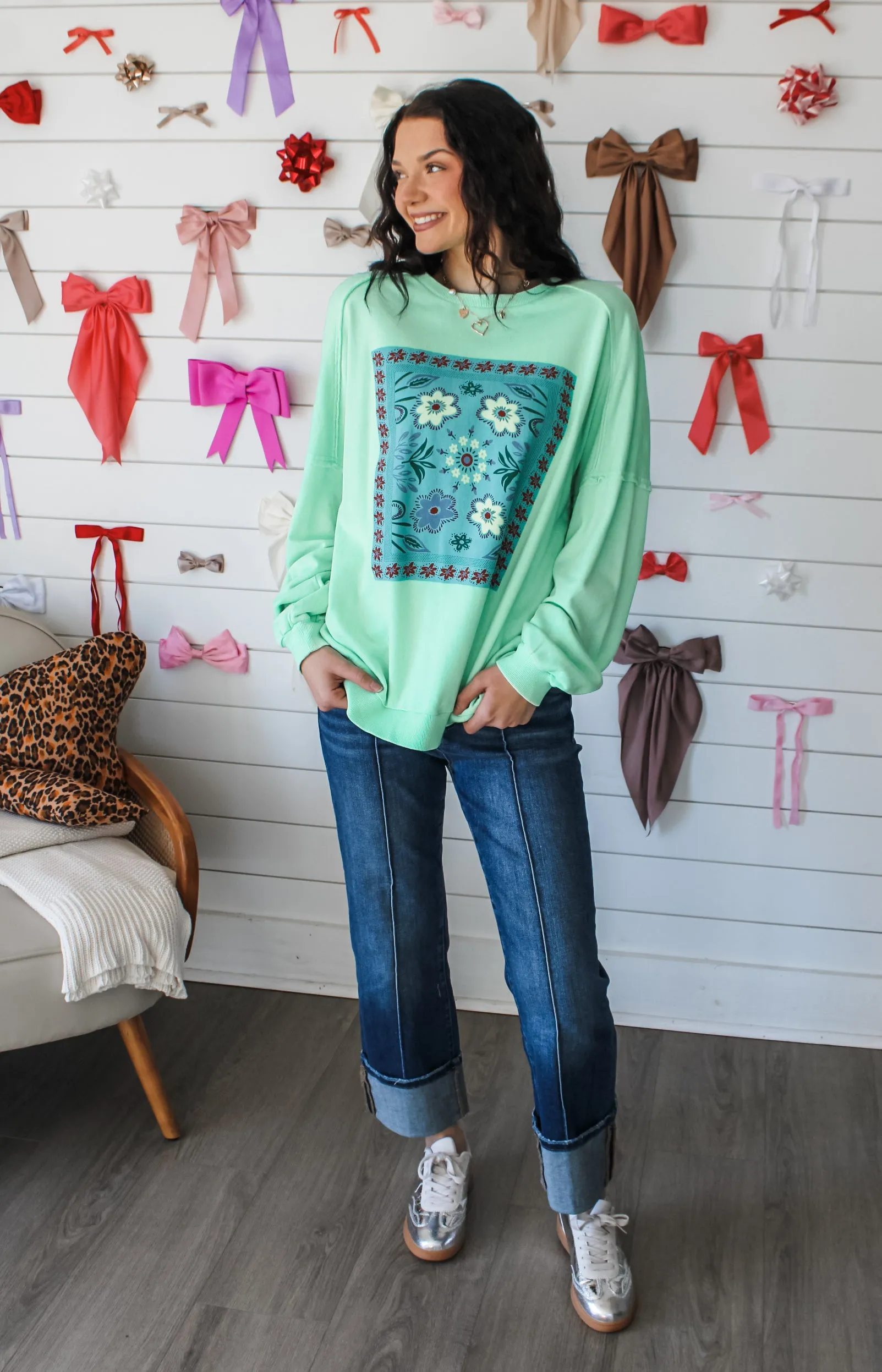 Good Vibes Floral Top • Mint Green