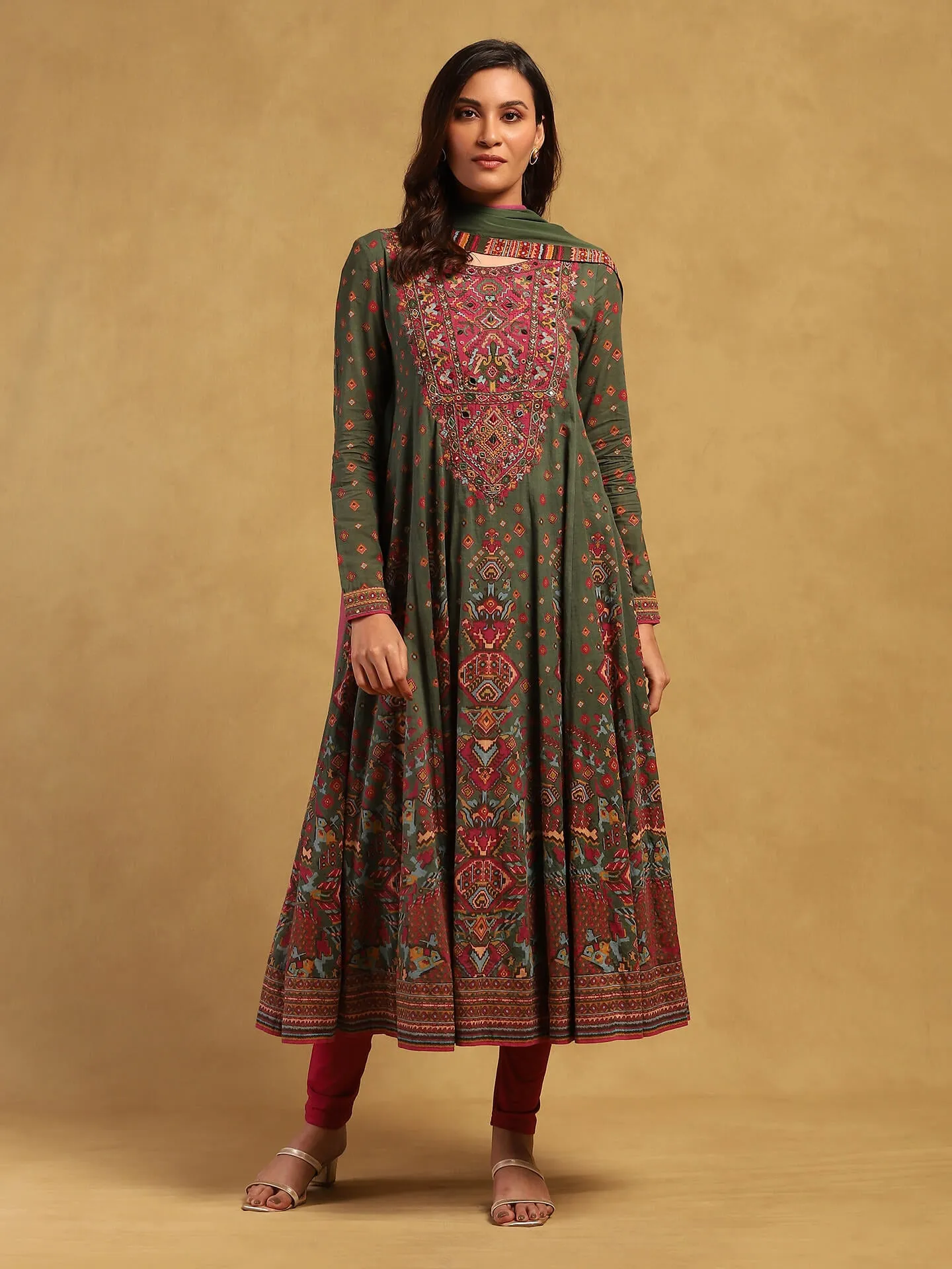 Green gopuram kurta set