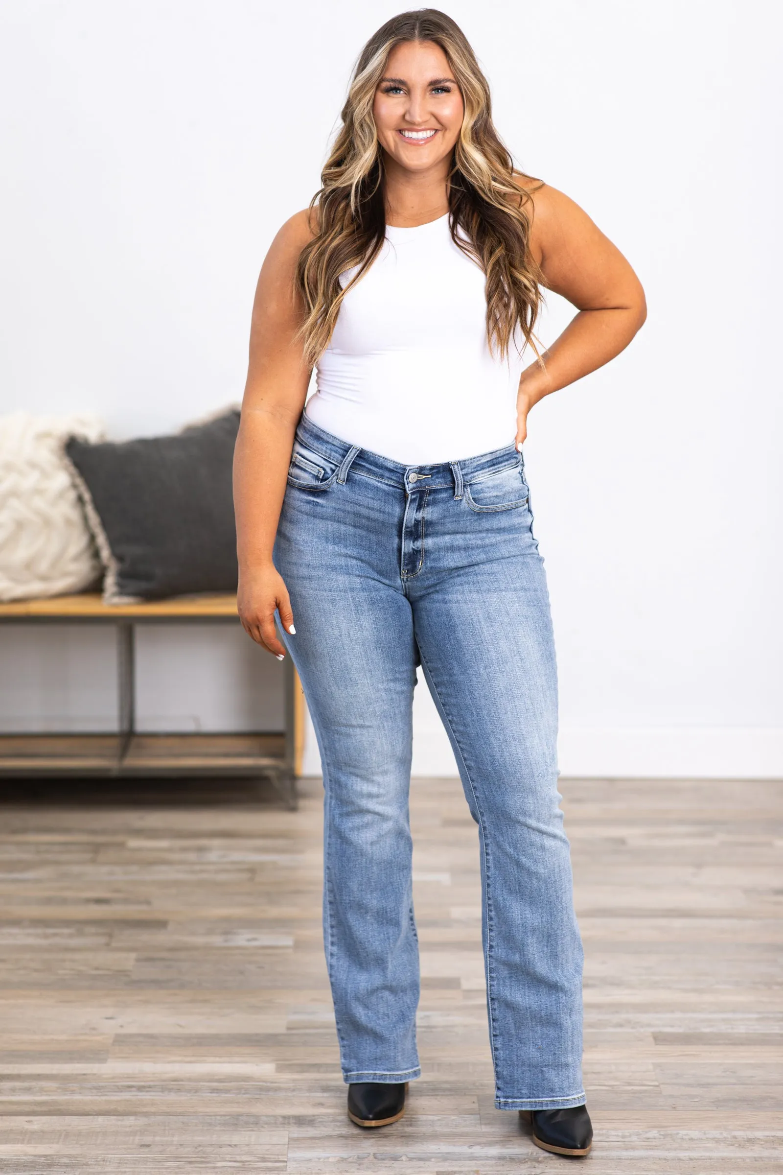 Judy Blue Light Wash Mid Rise Bootcut Jeans