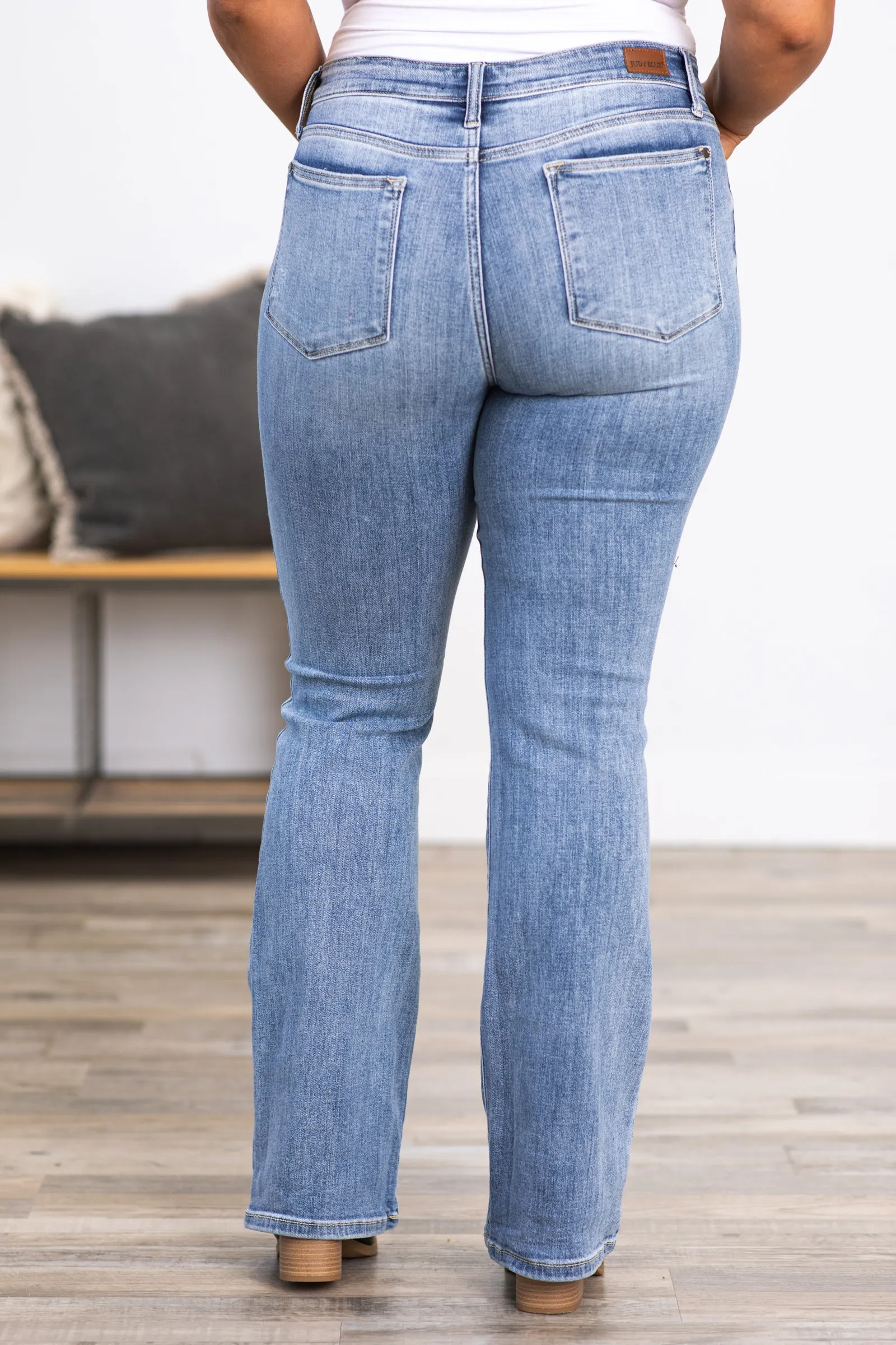 Judy Blue Light Wash Mid Rise Bootcut Jeans