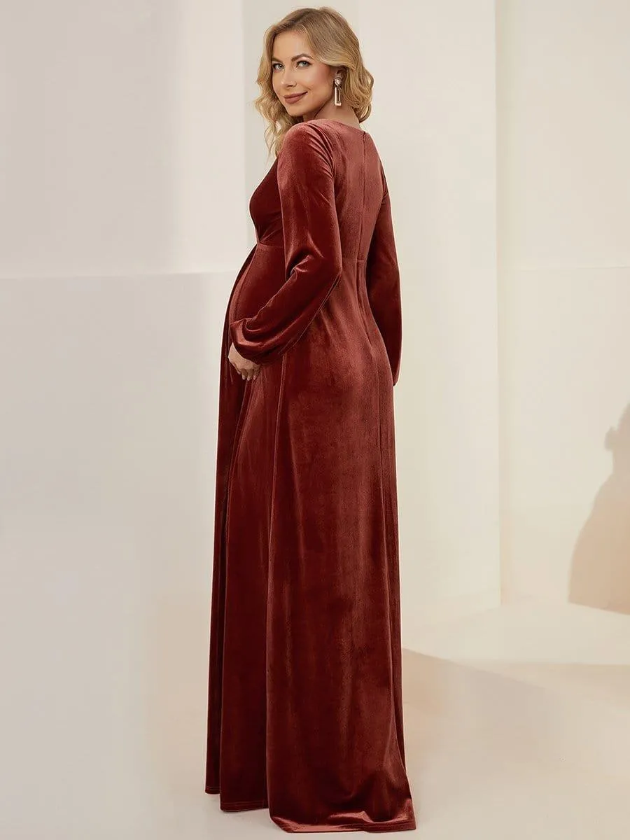 Robe de maternité plissée à manches longues en velours